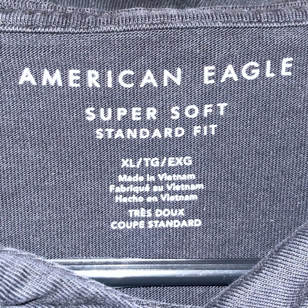 Men’s American Eagle Long Sleeve Shirt - Picture 3 of 3